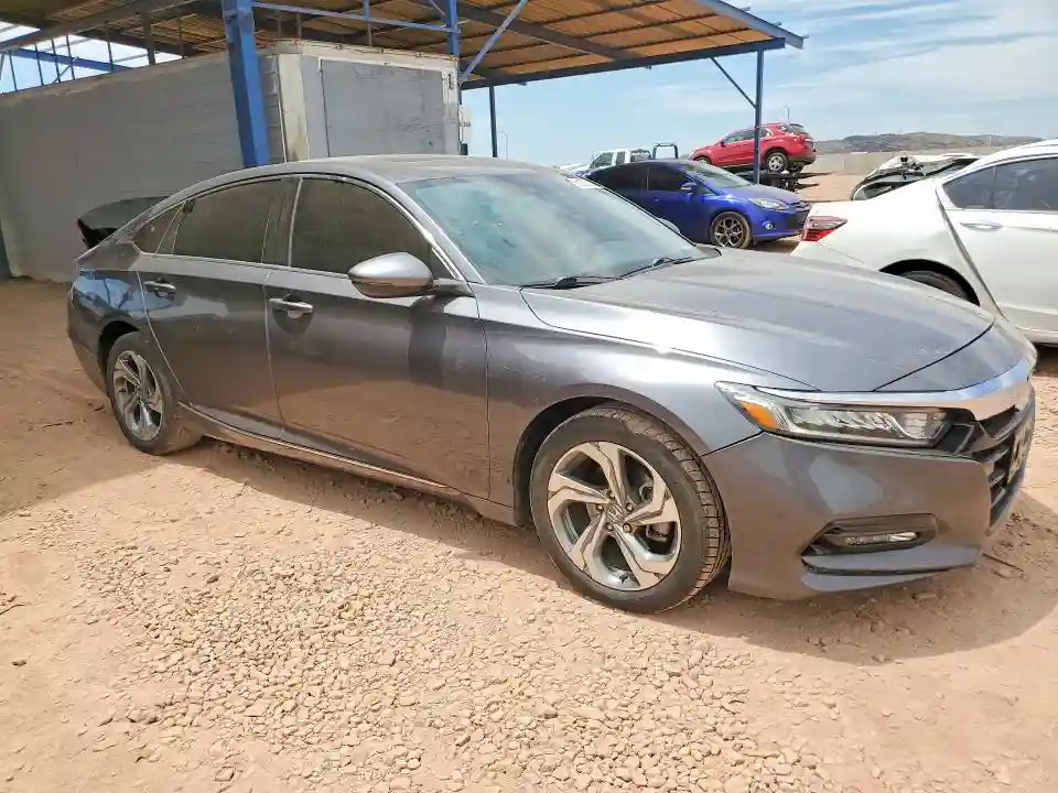 1HGCV1F57JA114646 2018 HONDA ACCORD-3