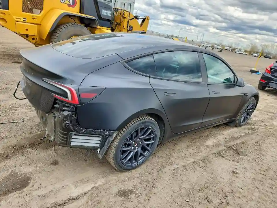 LRW3E7FA8RC105935 2024 TESLA MODEL 3-2