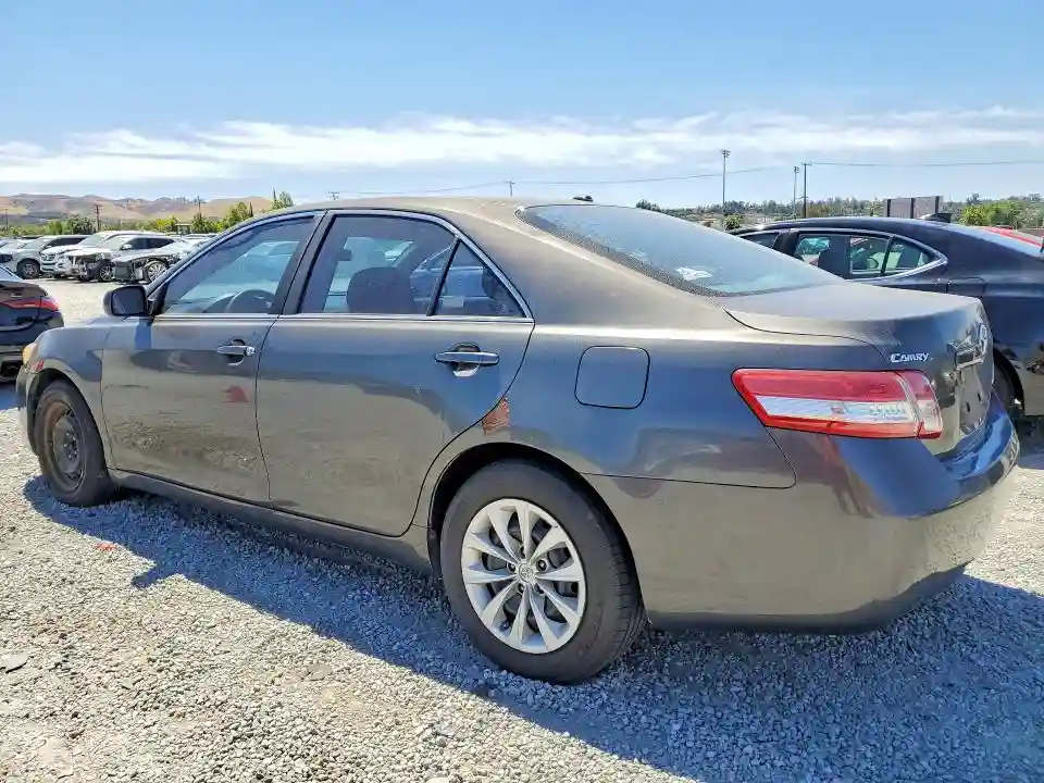4T4BF3EK0BR108330 2011 TOYOTA CAMRY-1