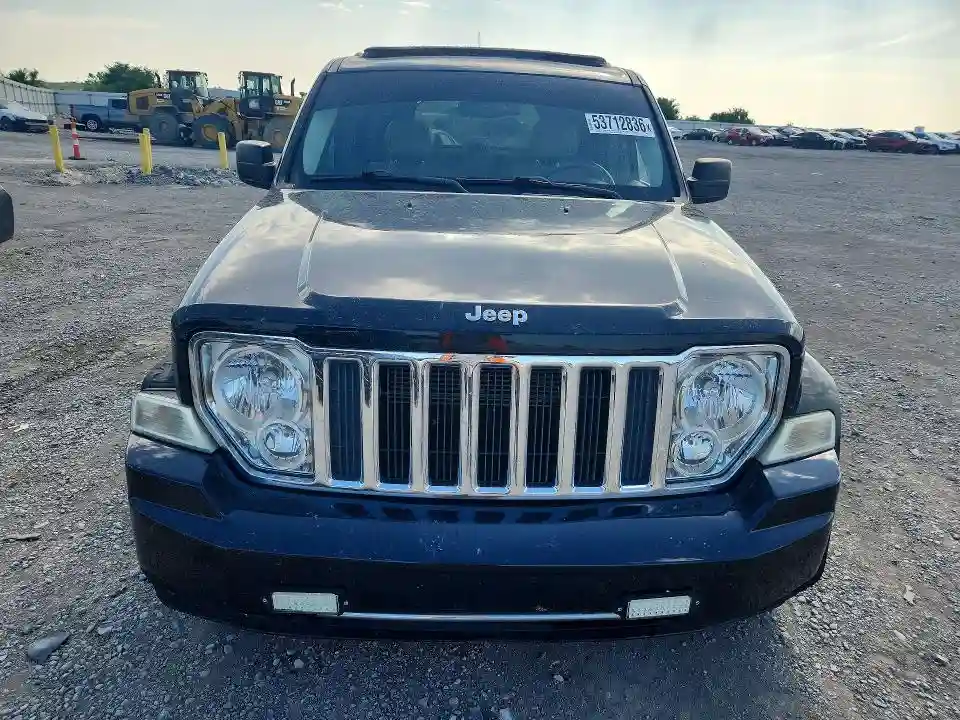 1J4PN5GK2BW518822 2011 JEEP LIBERTY-4