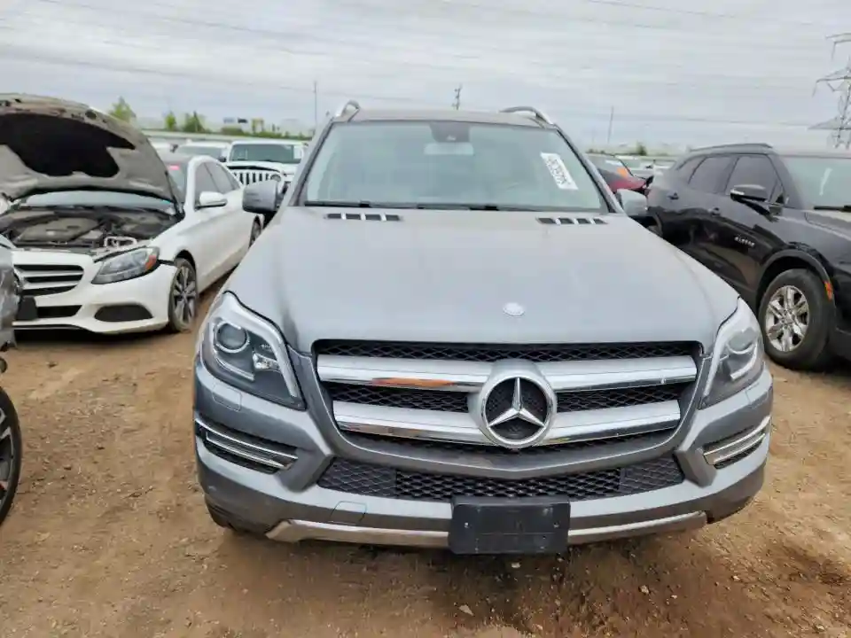 4JGDF6EE6FA486030 2015 MERCEDES-BENZ GL-CLASS-4