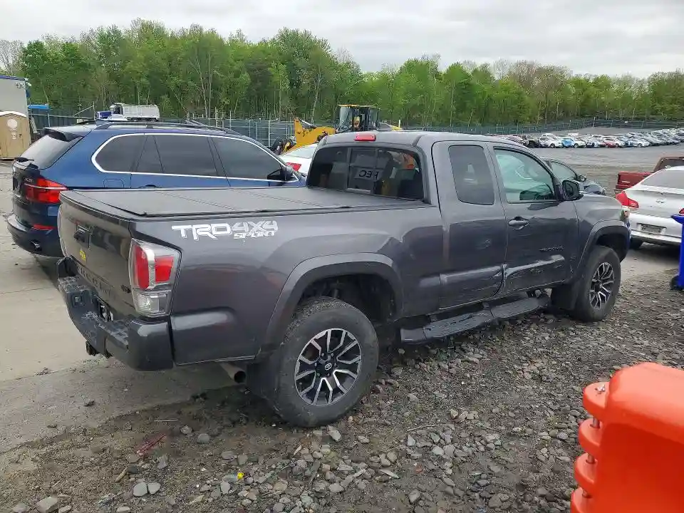 3TYSZ5ANXNT090014 2022 TOYOTA TACOMA-2