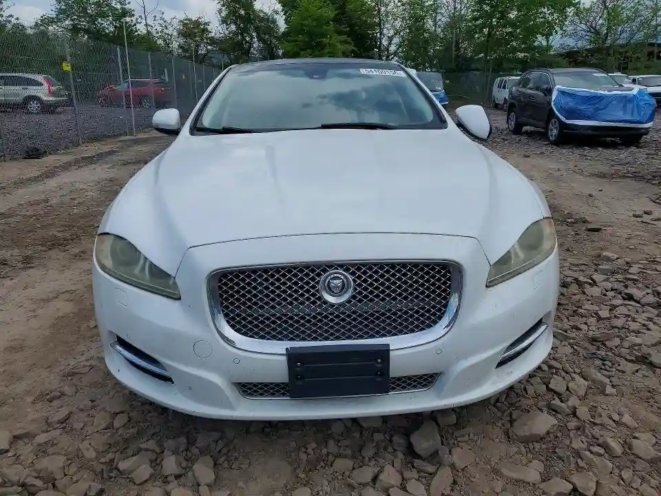 SAJWA1CB9CLV34743 2012 JAGUAR XJ-4