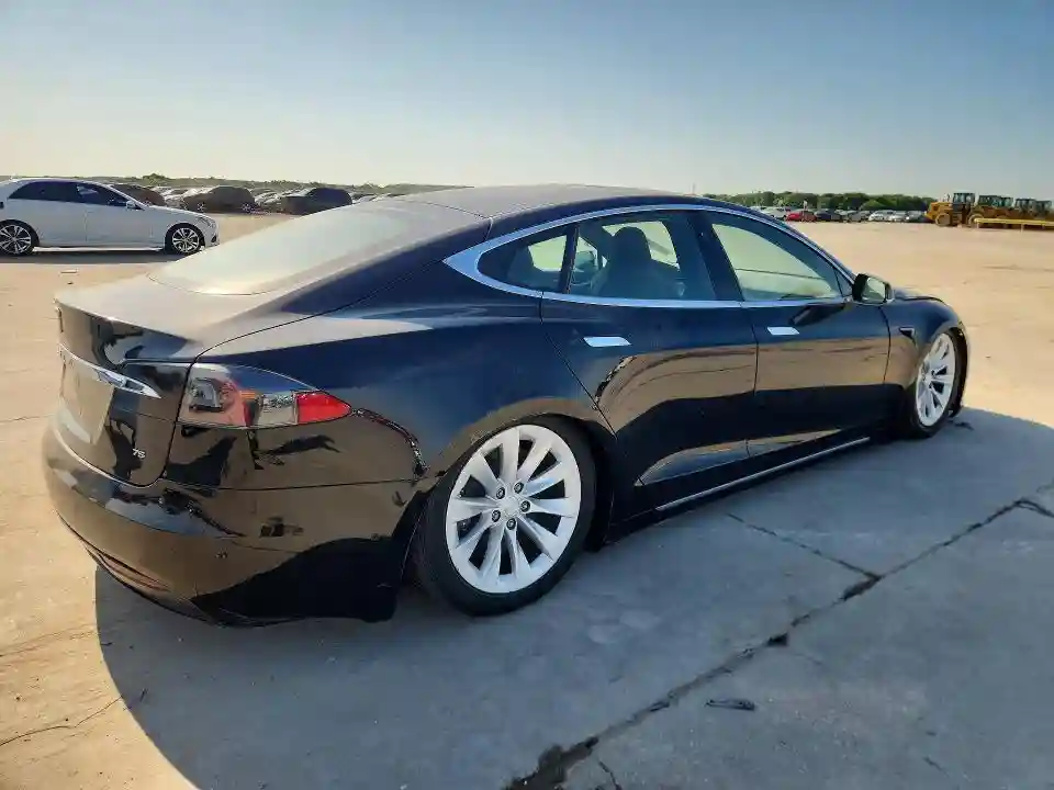 5YJSA1E18HF228483 2017 TESLA MODEL S-2