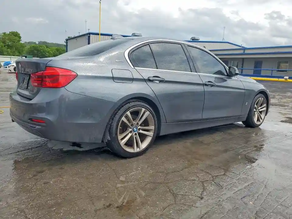 WBA8E1C51JA178235 2018 BMW 3 SERIES-2