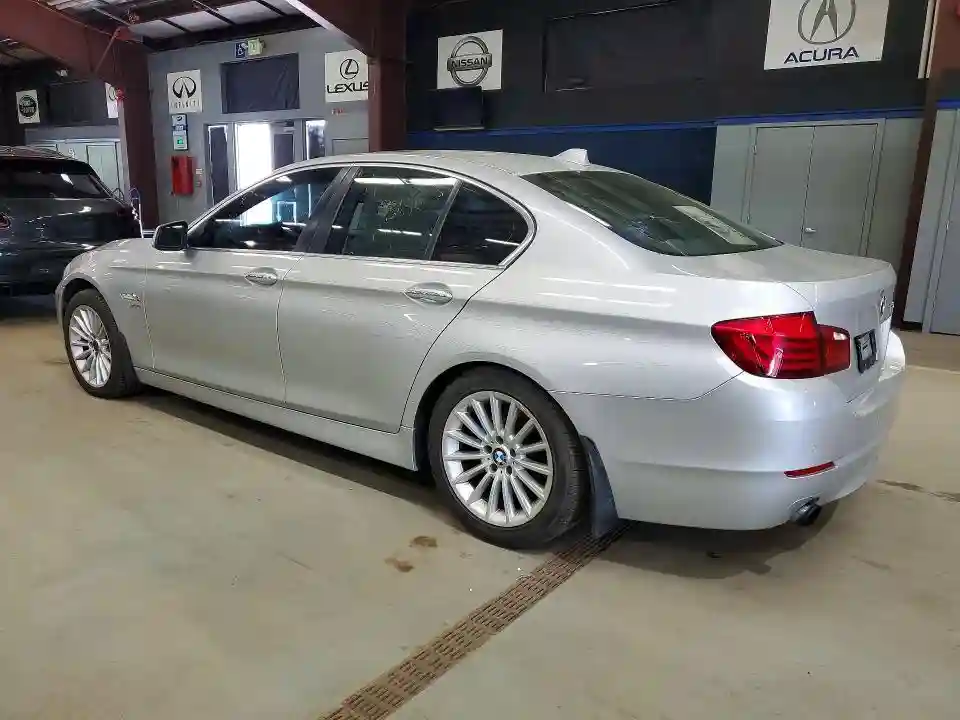 WBAFU7C55BC876270 2011 BMW 5 SERIES-1