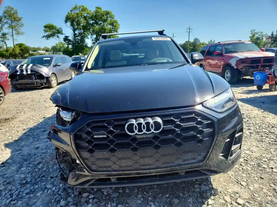 WA1FAAFY7N2003929 2022 AUDI Q5-4