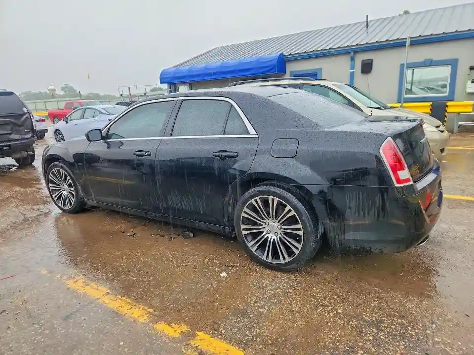 2C3CCABG2DH527449 2013 CHRYSLER 300-1