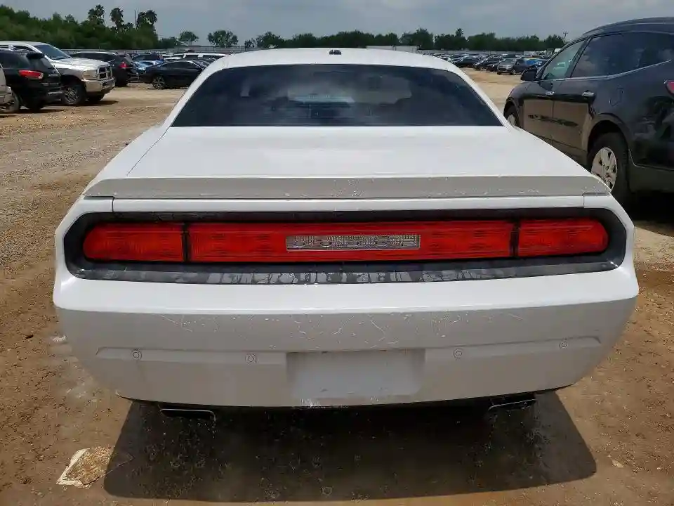 2C3CDYBT1EH224831 2014 DODGE CHALLENGER-5