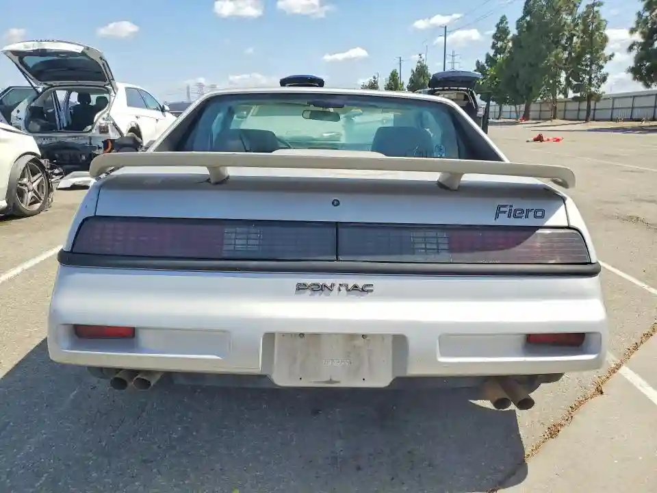 1G2PE1191JP209215 1988 PONTIAC FIERO-5