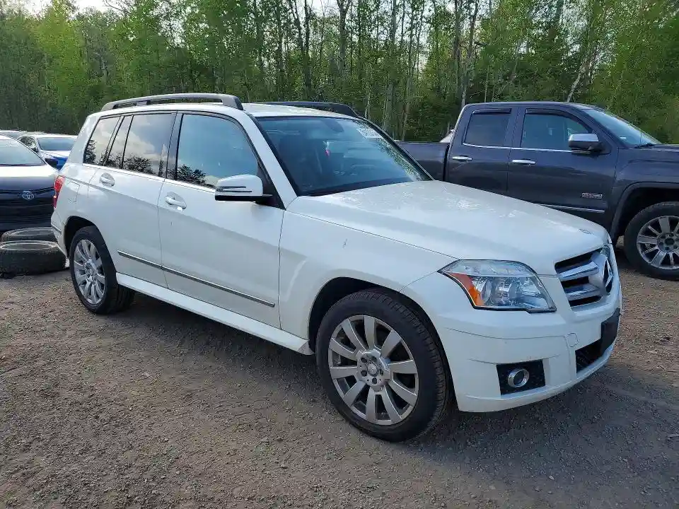WDCGG8HBXAF424020 2010 MERCEDES-BENZ GLK-CLASS-3