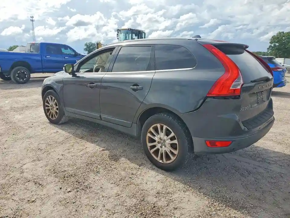 YV4992DZ0A2125276 2010 VOLVO XC60-1