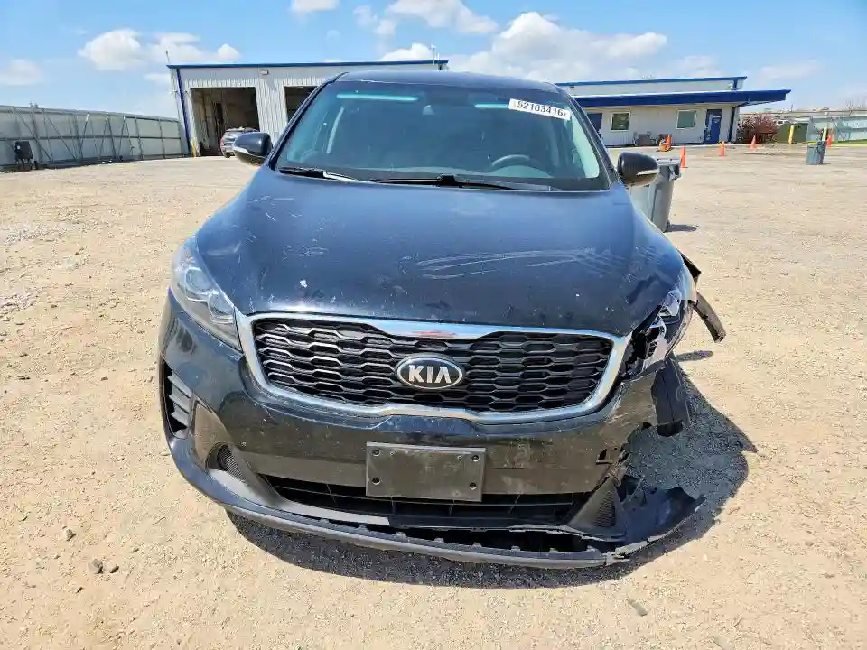 5XYPG4A34KG583857 2019 KIA SORENTO-4