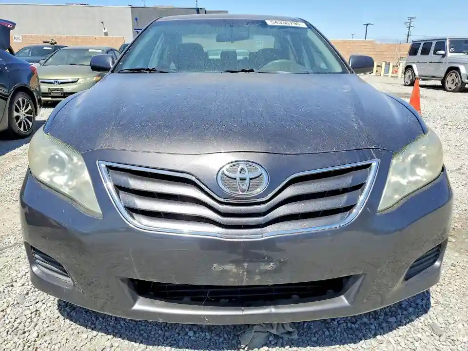 4T4BF3EK0BR108330 2011 TOYOTA CAMRY-4