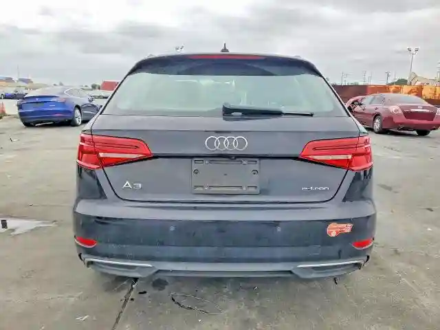 WAUTPBFFXJA083770 2018 AUDI A3-5