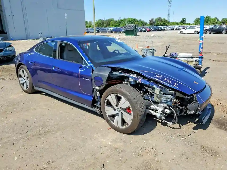 WP0AB2Y16NSA44459 2022 PORSCHE TAYCAN-3