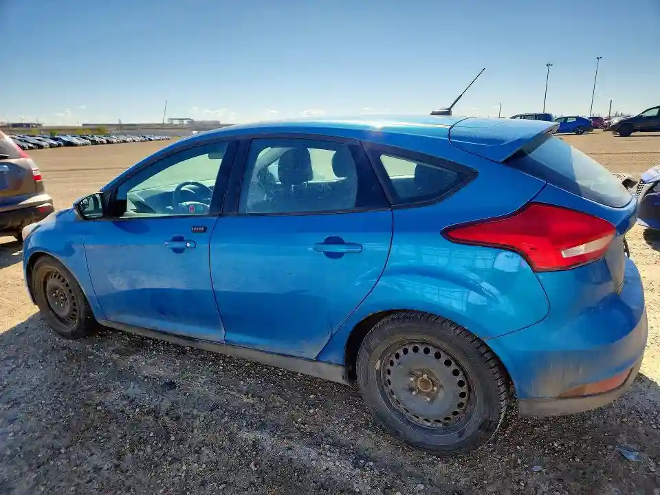 1FADP3K2XHL220467 2017 FORD FOCUS-1