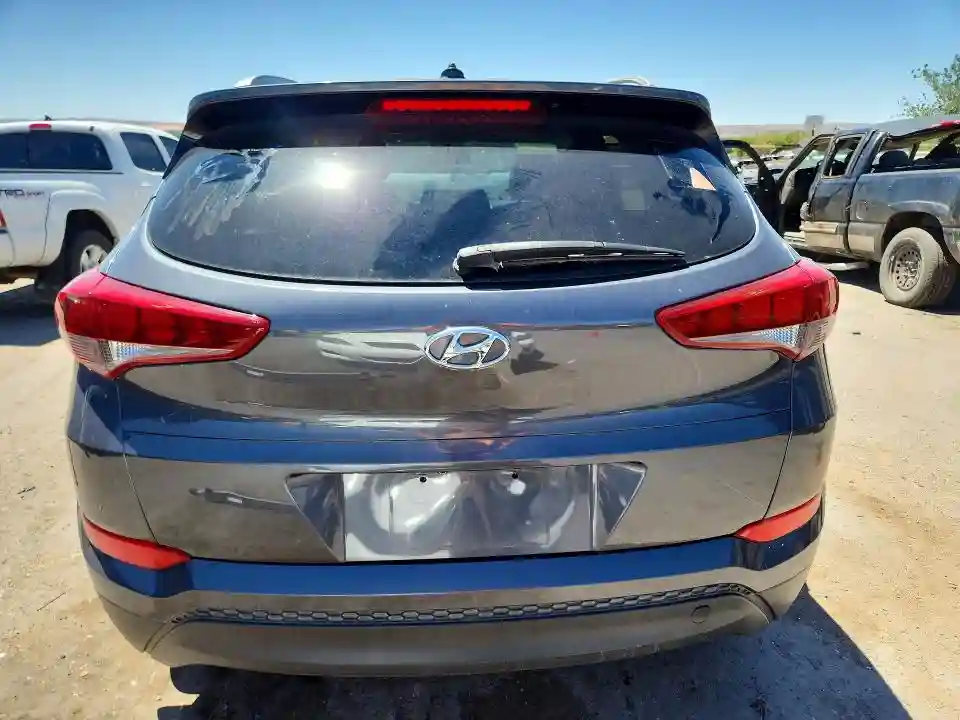 KM8J33A45HU375199 2017 HYUNDAI TUCSON-5