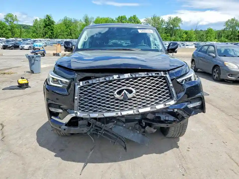 JN8AZ2AE7M9267044 2021 INFINITI QX80-4