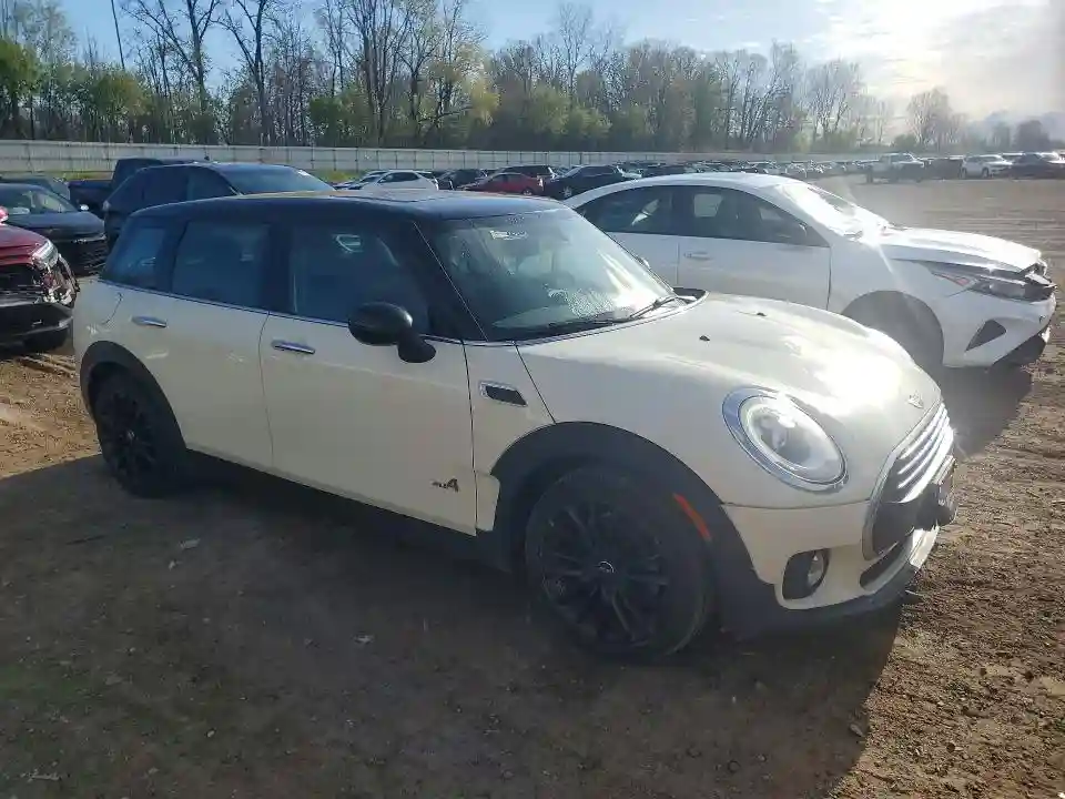 WMWLU1C54H2F28154 2017 MINI COOPER-3