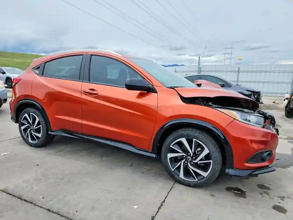 3CZRU6H15KG707163 2019 HONDA HR-V-3
