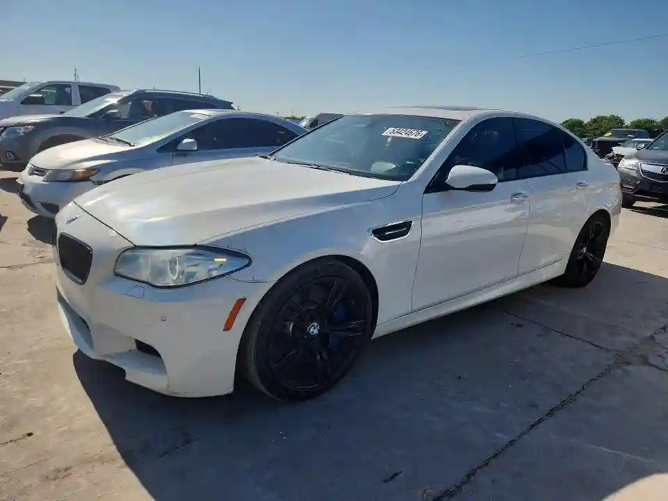 WBSFV9C53DC772996 2013 BMW M5-0