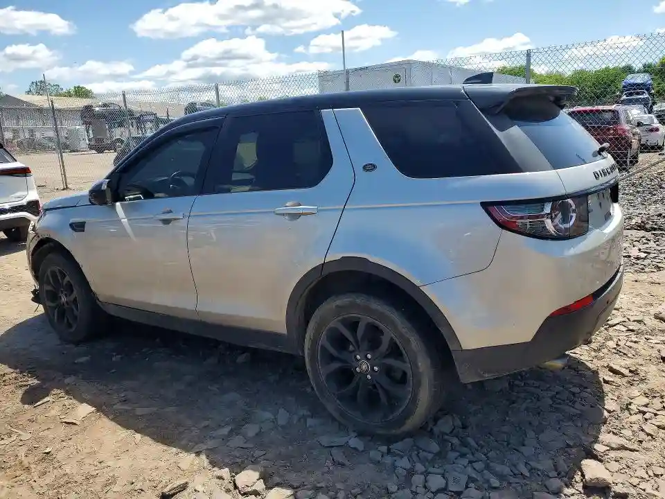 SALCT2BG2HH706323 2017 LAND ROVER DISCOVERY-1