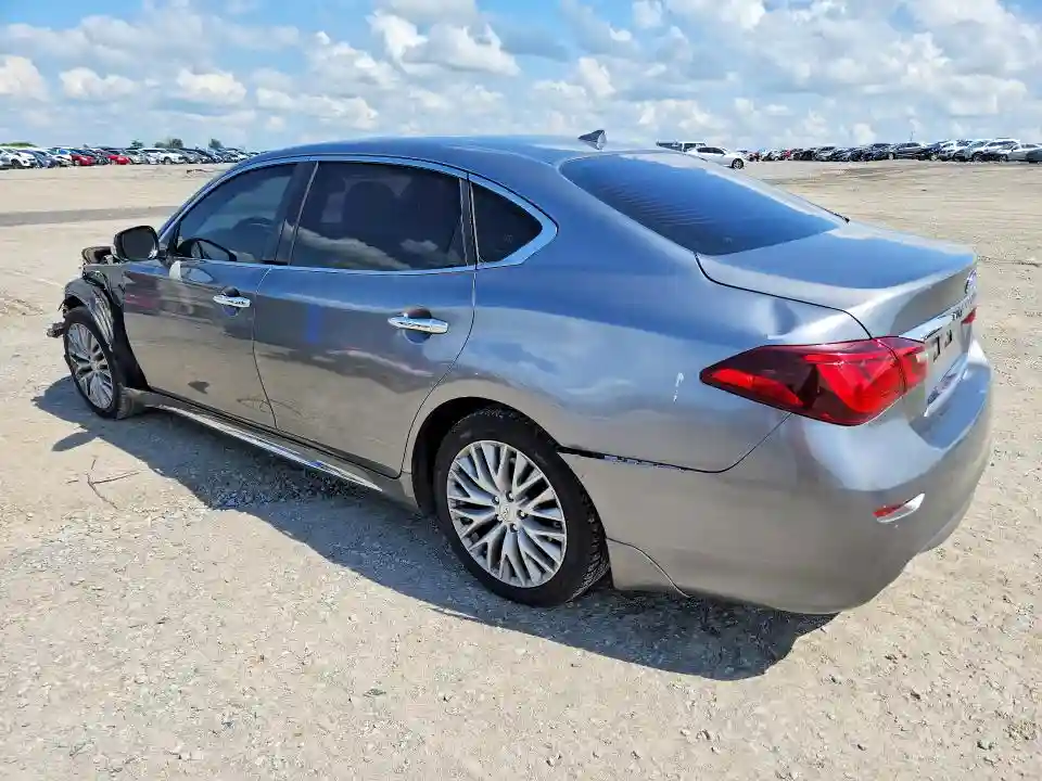 JN1BY1PP9FM600806 2015 INFINITI Q70-1