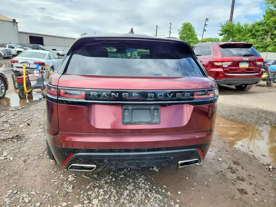 SALYL2RV7JA739309 2018 LAND ROVER RANGEROVER-5