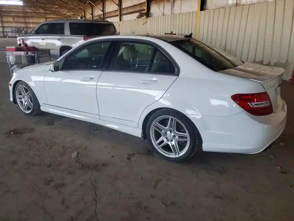 WDDGF4HB5DR271380 2013 MERCEDES-BENZ C-CLASS-1