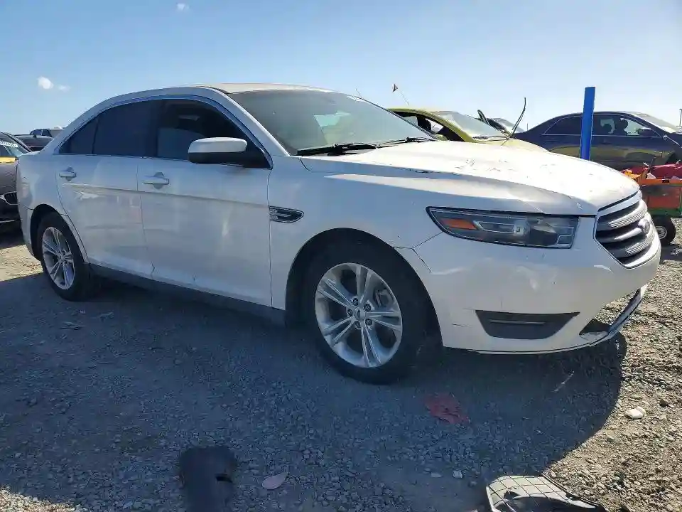 1FAHP2E86EG113562 2014 FORD TAURUS-3