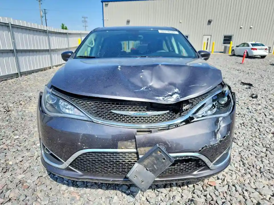 2C4RC1FG7JR174499 2018 CHRYSLER PACIFICA-4