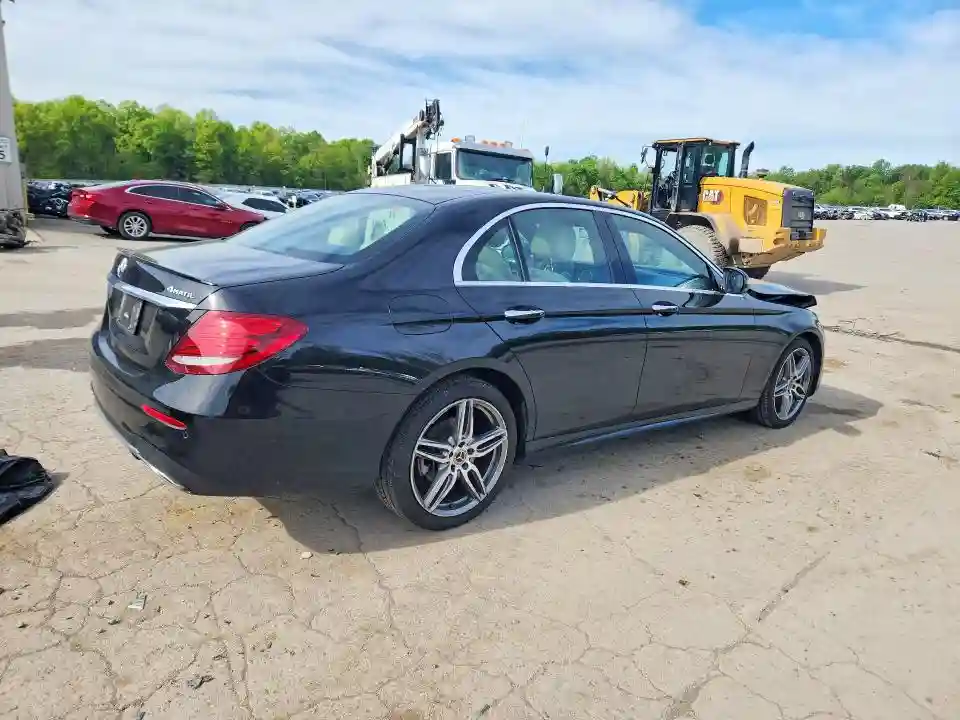WDDZF4KBXJA467584 2018 MERCEDES-BENZ E-CLASS-2