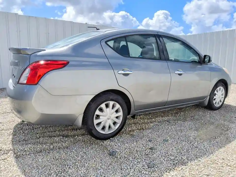 3N1CN7APXEL829237 2014 NISSAN VERSA-2