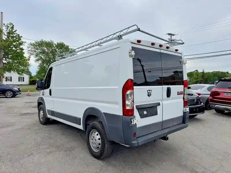 3C6TRVAG0HE513562 2017 RAM PROMASTER-2
