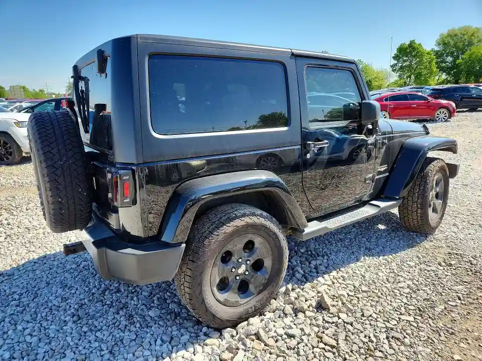 1C4GJWBG6FL773247 2015 JEEP WRANGLER-2