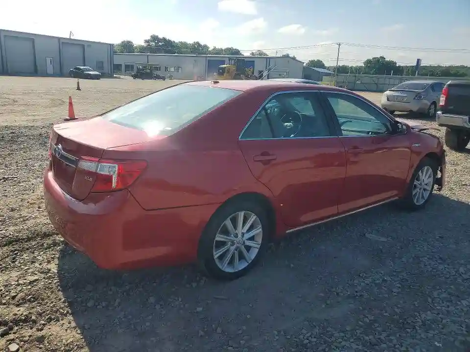 4T1BD1FK1CU011125 2012 TOYOTA CAMRY SOLA-2
