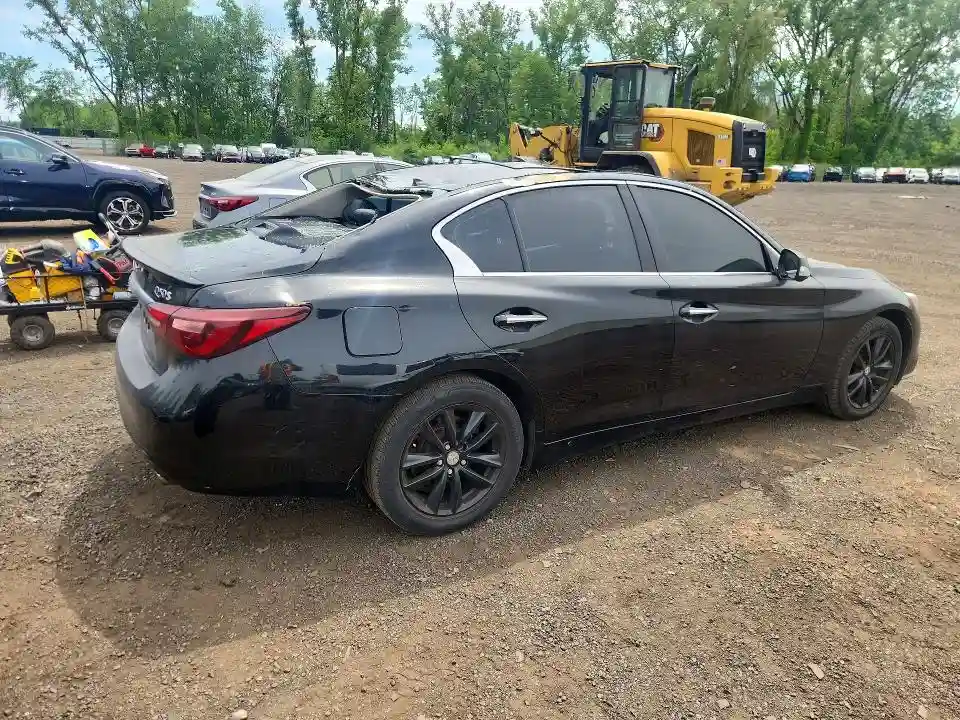 JN1EV7AR3JM441163 2018 INFINITI Q50-2