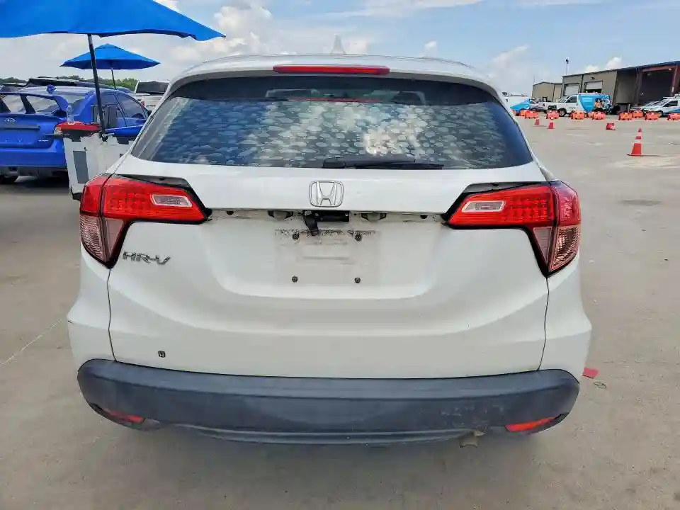 3CZRU5H37GM715138 2016 HONDA HR-V-5