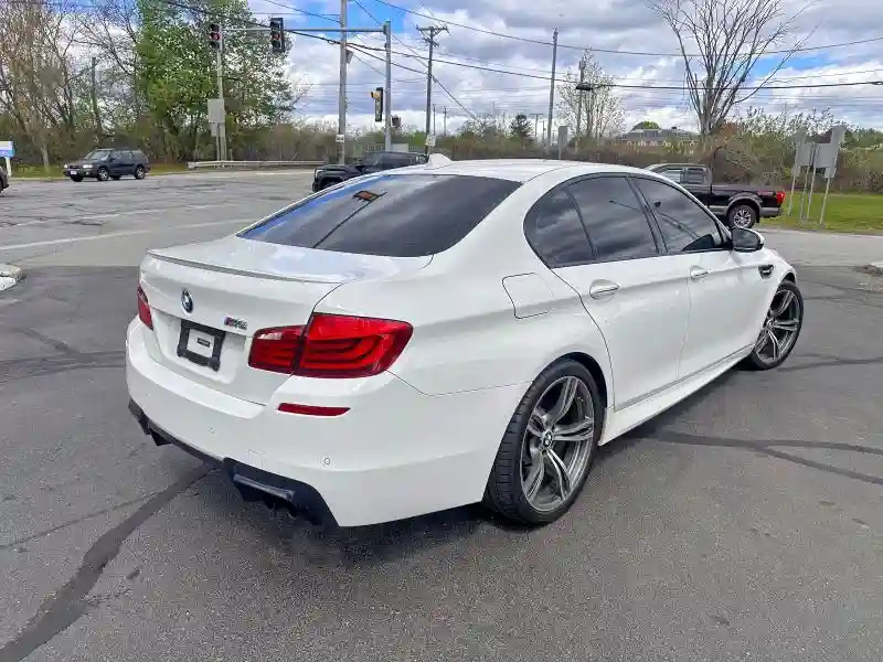WBSFV9C57DD095641 2013 BMW M5-3