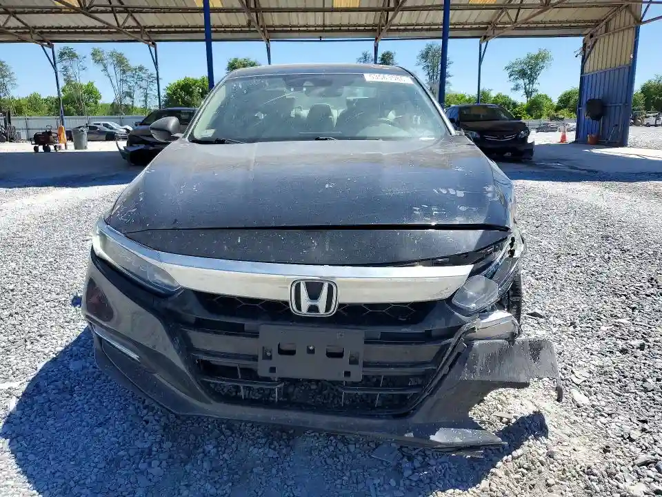 1HGCV3F53JA003524 2018 HONDA ACCORD-4