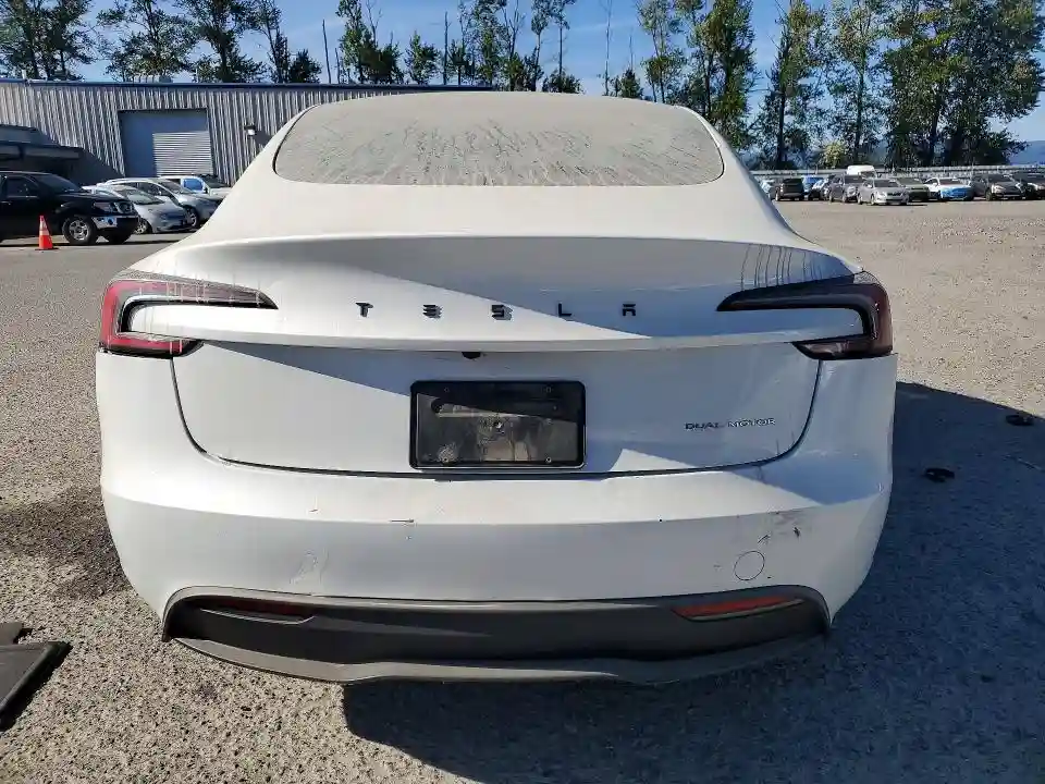 5YJ3E1EB8RF794212 2024 TESLA MODEL 3-5