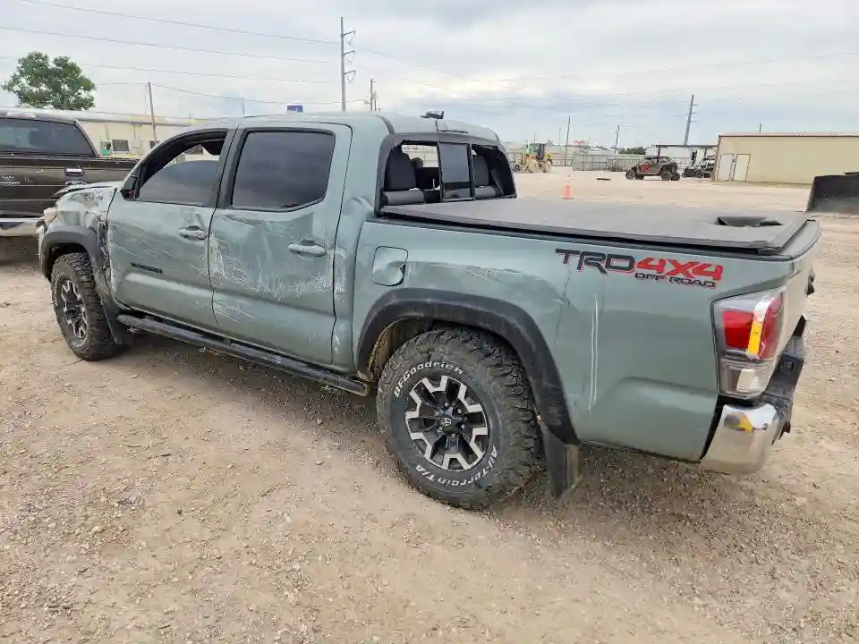 3TYCZ5AN3NT096144 2022 TOYOTA TACOMA TRD-1