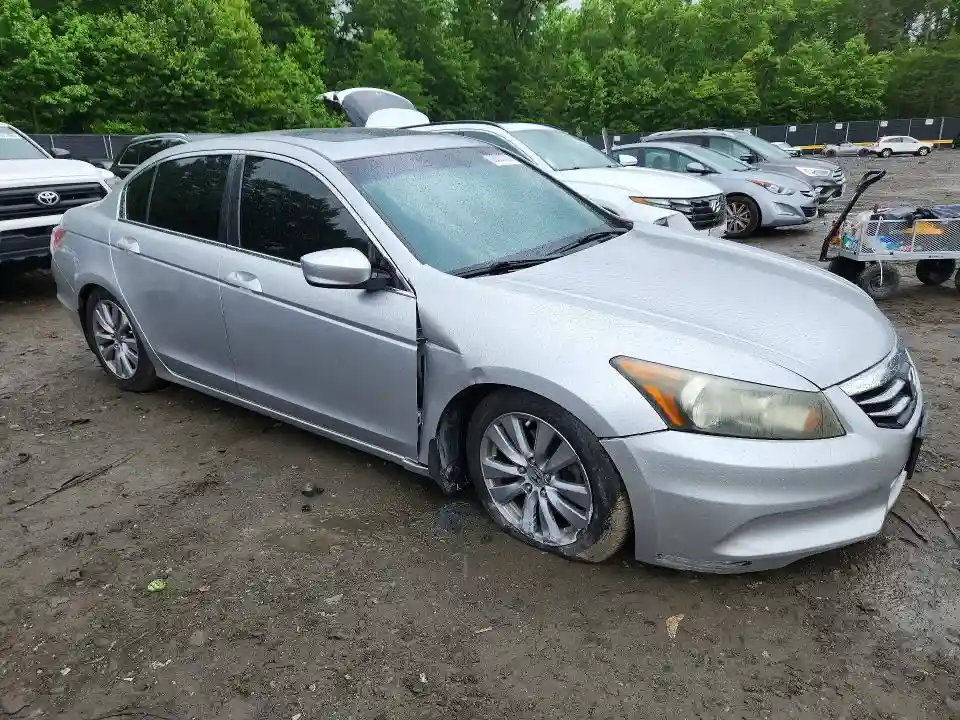 1HGCP2E74BA095607 2011 HONDA ACCORD-3