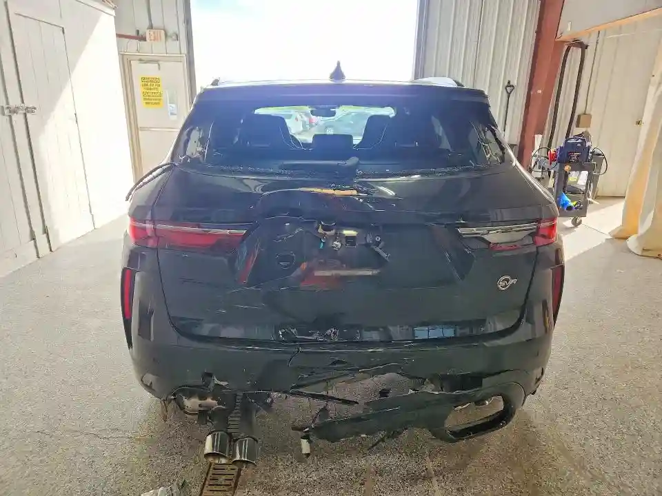 SADCZ2EE3NA693459 2022 JAGUAR F-PACE-5
