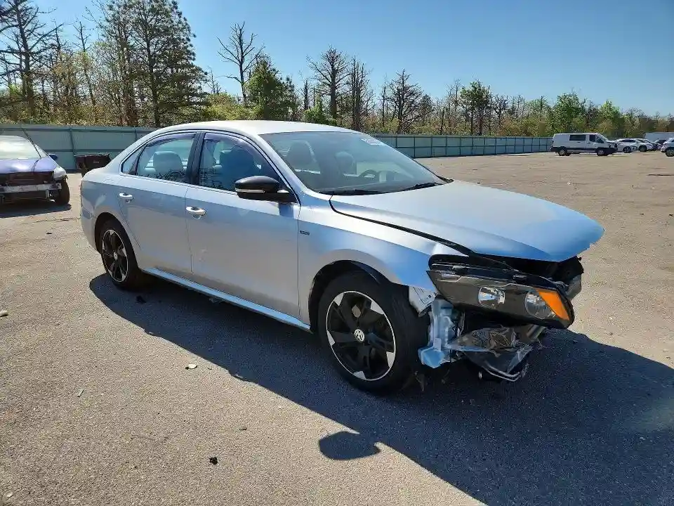 1VWAT7A30FC120818 2015 VOLKSWAGEN PASSAT-3