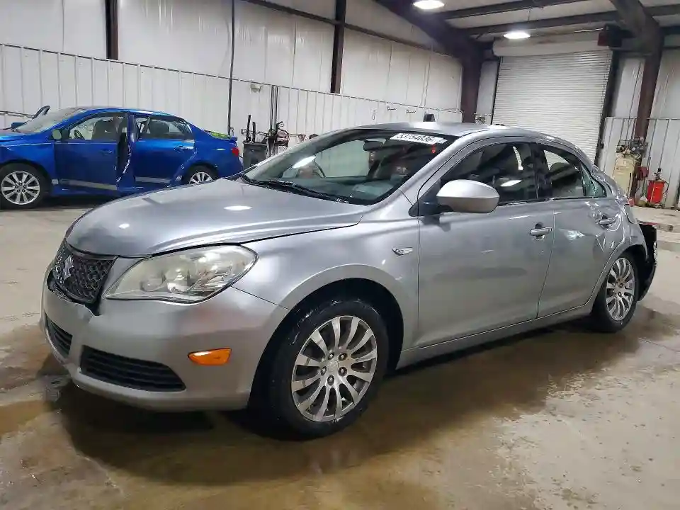 JS2RE9A3XA6101251 2010 SUZUKI KIZASHI-0
