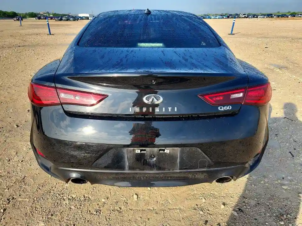 JN1EV7EK5KM231369 2019 INFINITI Q60-5