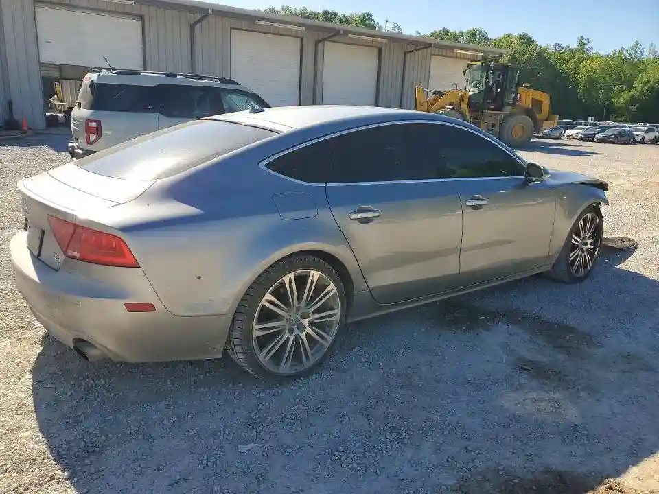 WAUWGAFC2FN032681 2015 AUDI A7-2