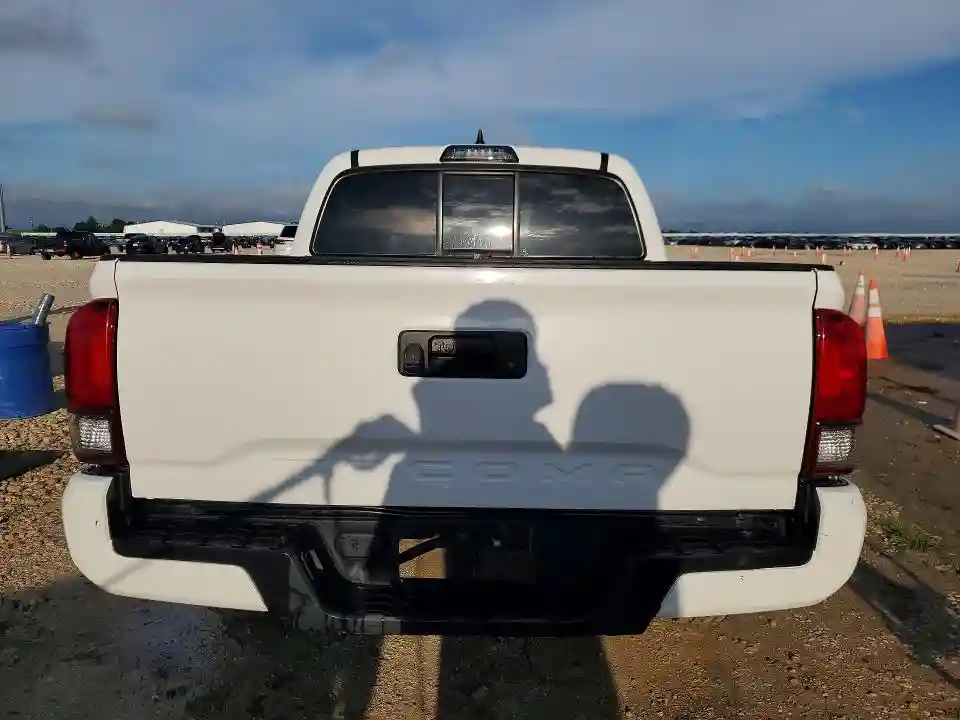 5TFAX5GN6KX164250 2019 TOYOTA TACOMA-5